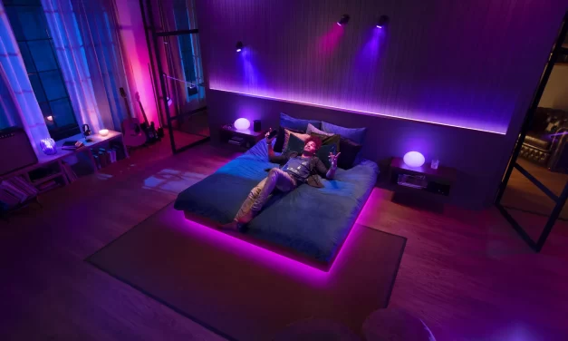 Philips Hue, Join the Bright Side!